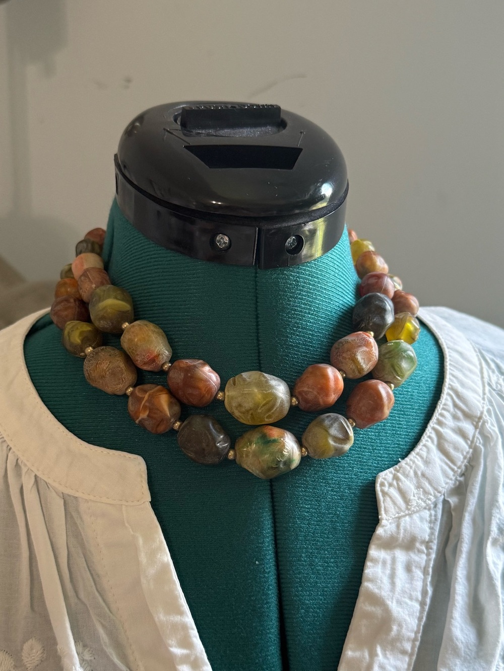 VTG Coro necklace